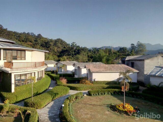 Corbett Rattan Hotell Garjia Exteriör bild