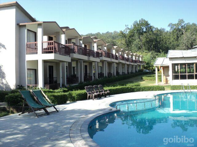 Corbett Rattan Hotell Garjia Exteriör bild